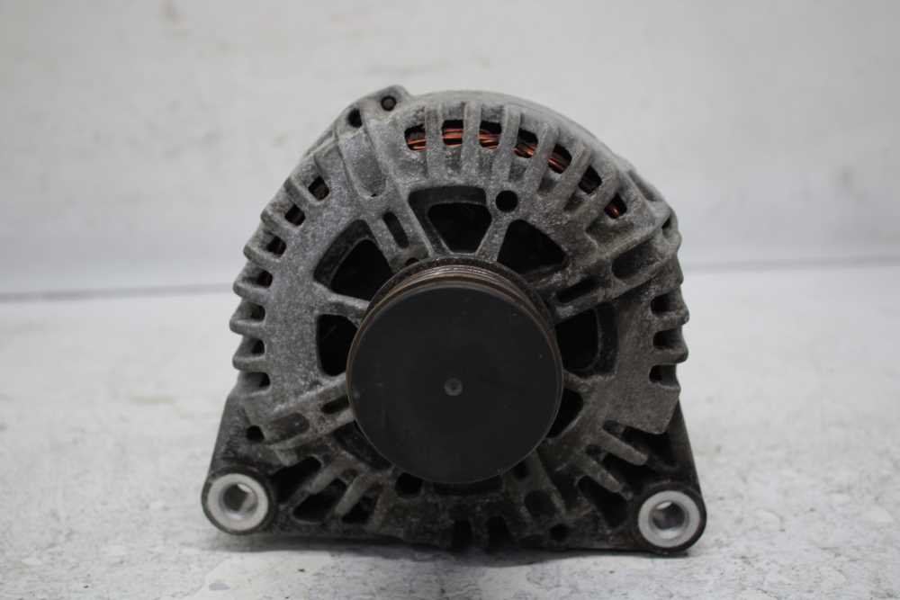 ALTERNATEUR CITROEN/PEUGEOT - Vue 1